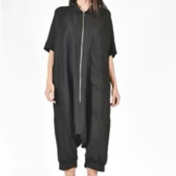 100% Linen Black drop crotch jumpsuit - Picture 2 of 5